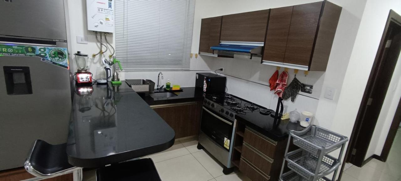 Departamentoo Nuevo Amoblado Cerca A Uagrm, Con Excelente Vista *